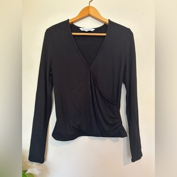 Cupcakes and cashmere black long sleeve stretchy soft Blouse Top Sweater size M - Picture 2 of 10